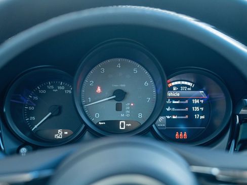 New 2026 Porsche Macan S image 16