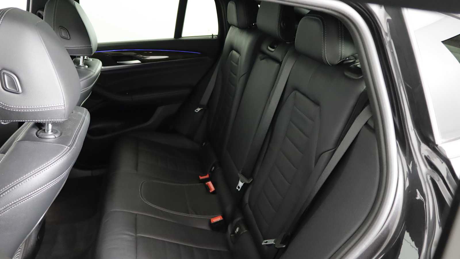 Used 2019 BMW X4 xDrive30i w/ Premium Package AWD/4WD image 13