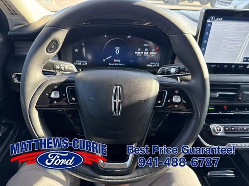 Used 2023 Lincoln Corsair FWD image 16