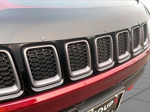 Used 2021 Jeep Compass Trailhawk AWD/4WD image 28