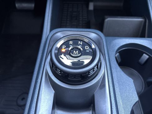 Used 2025 Ford Maverick Lobo image 27