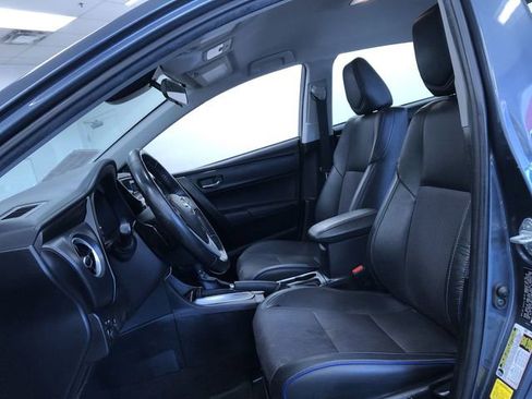 Used 2019 Toyota Corolla SE FWD image 20