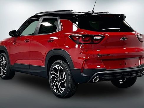 New 2026 Chevrolet TrailBlazer RS w/ Convenience Package AWD/4WD image 3