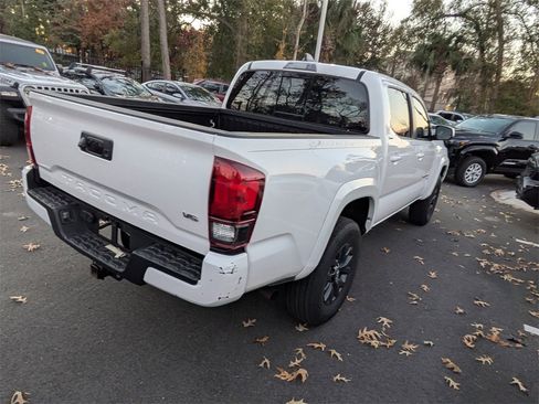 Certified 2023 Toyota Tacoma SR5 image 7