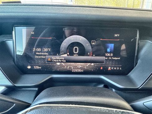 Certified 2025 GMC Acadia Elevation image 11