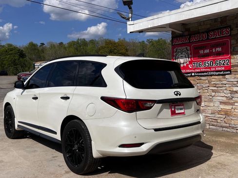 Used 2017 INFINITI QX60 AWD w/ Premium Plus Package image 4