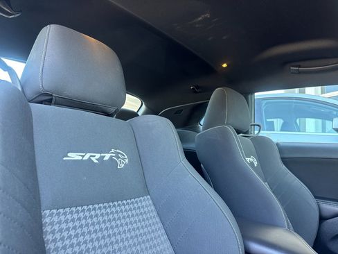 Used 2019 Dodge Challenger SRT Hellcat Redeye image 17