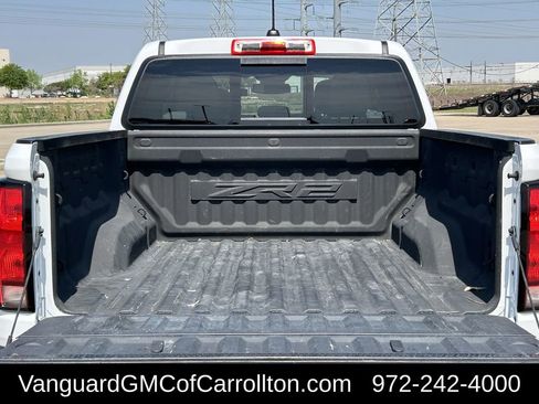 Used 2024 Chevrolet Colorado ZR2 w/ Technology Package image 33