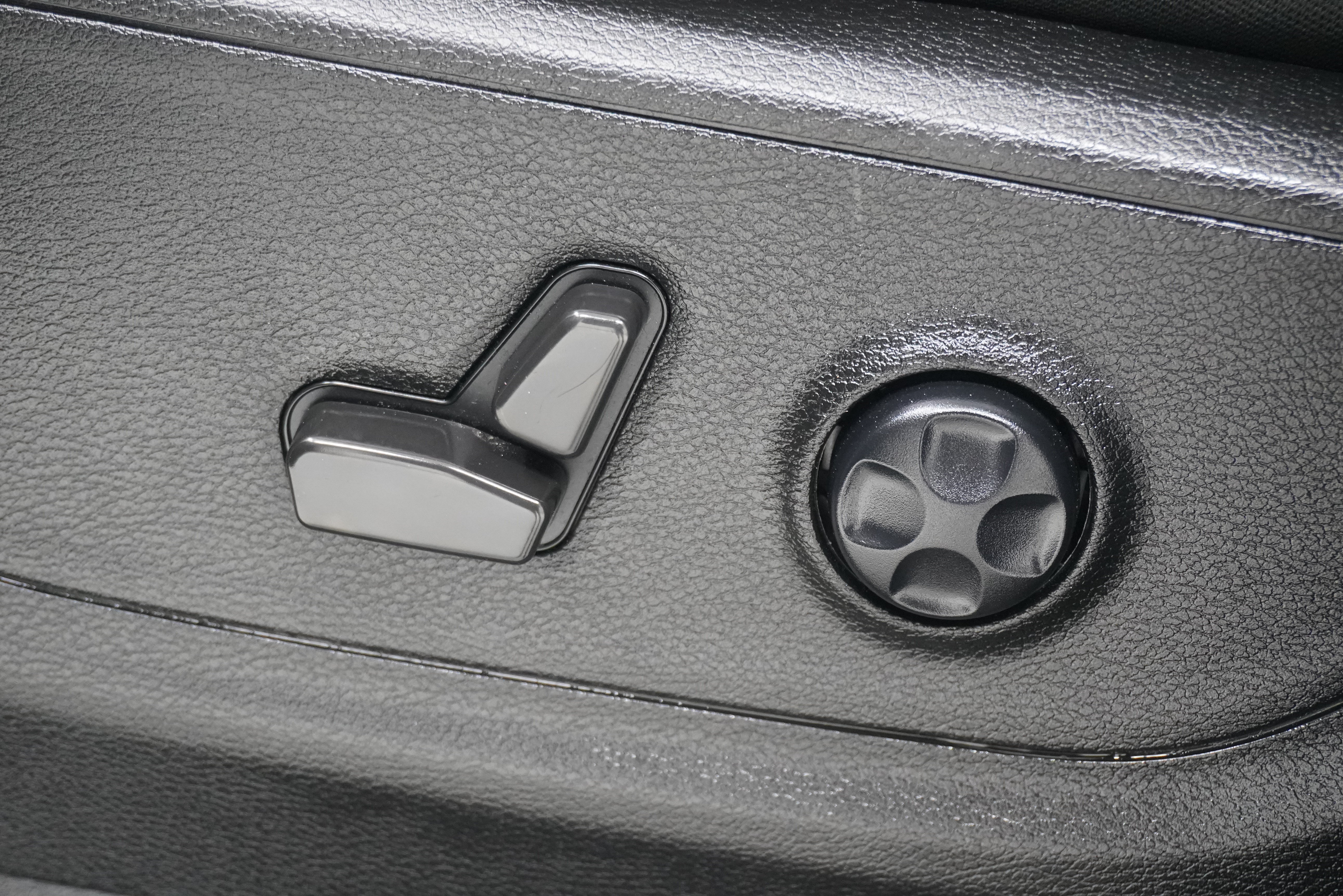 Used 2021 RAM 1500 Lone Star AWD/4WD image 15