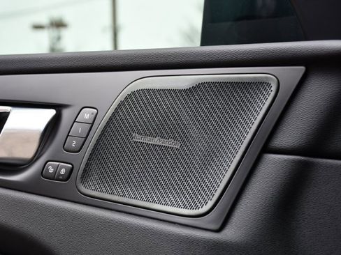 Certified 2022 Volvo XC60 B6 Inscription w/ Advanced Package image 16