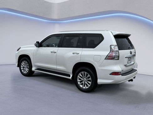 Used 2022 Lexus GX 460 Premium w/ Premium Package AWD/4WD image 8