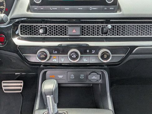 Used 2025 Honda Civic Sport image 21
