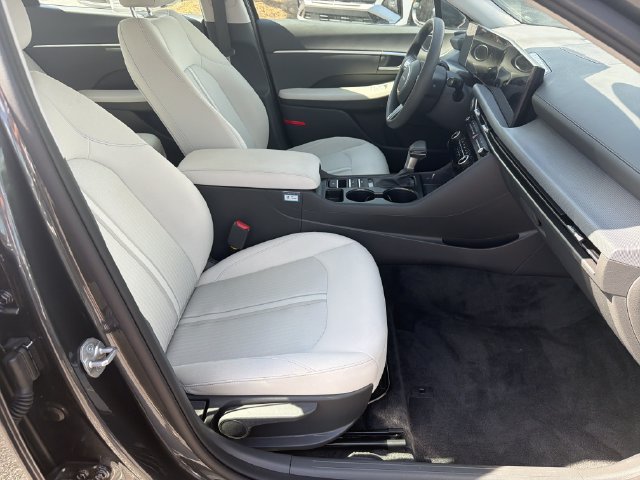Certified 2026 Hyundai Sonata SE FWD image 16