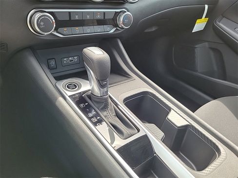 New 2025 Nissan Sentra SV image 12