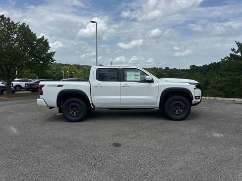 New 2026 Nissan Frontier PRO-4X w/ Tow Package AWD/4WD image 3