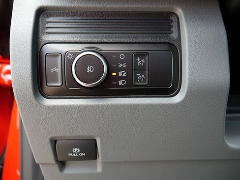 New 2025 Ford F250 XL w/ STX Appearance Package AWD/4WD image 15