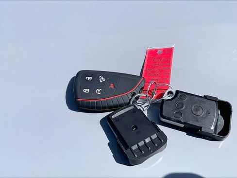 Used 2025 Chevrolet Silverado 1500 RST image 13