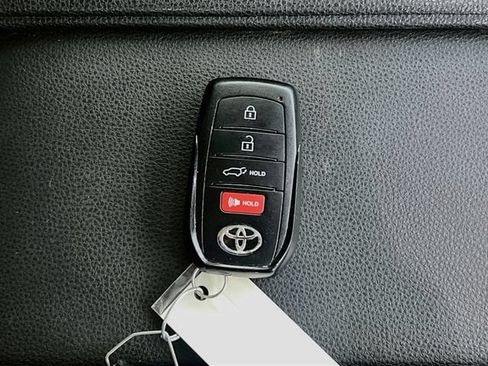 Used 2024 Toyota Grand Highlander AWD image 33