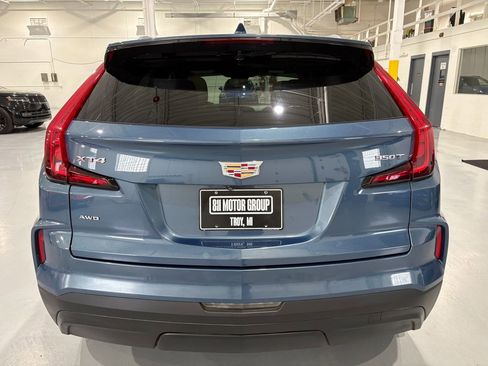 Used 2024 Cadillac XT4 Luxury w/ Cold Weather Package AWD/4WD image 6