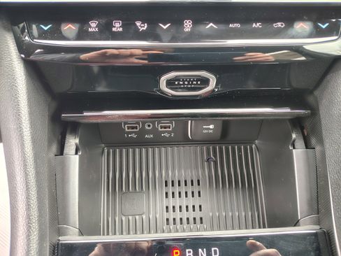 New 2026 Jeep Grand Cherokee Altitude image 38