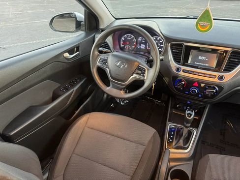 Used 2018 Hyundai Accent SE image 25