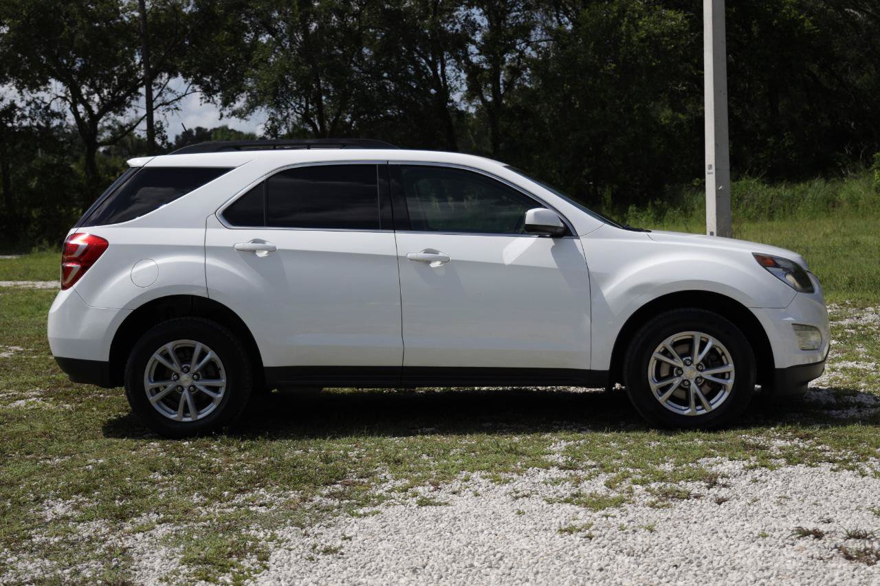 Used 2017 Chevrolet Equinox LT w/ Convenience Package FWD image 10