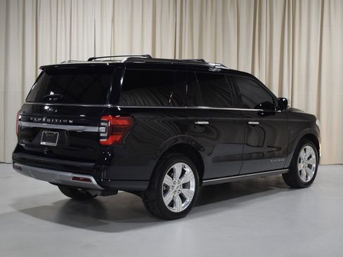 Used 2023 Ford Expedition Platinum image 9