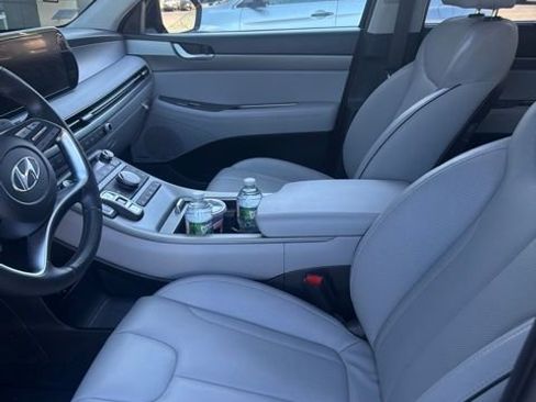 Used 2023 Hyundai Palisade SEL AWD/4WD image 4