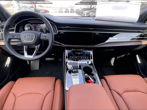 New 2026 Audi Q7 3.0T Prestige image 5
