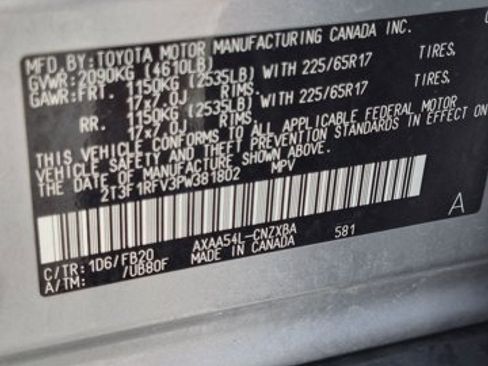 Used 2023 Toyota RAV4 LE AWD/4WD image 19