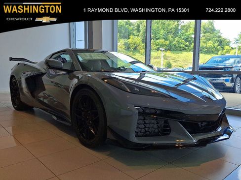 New 2025 Chevrolet Corvette Z06 w/ Z07 Performance Package image 1