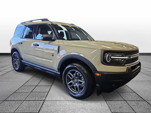 Used 2025 Ford Bronco Sport Big Bend w/ Convenience Package image 3