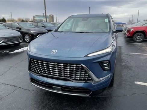 New 2026 Buick Enclave Avenir w/ Super Cruise Package image 5