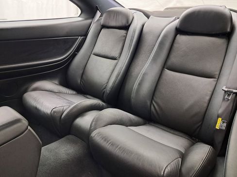 Used 2005 Pontiac GTO image 16