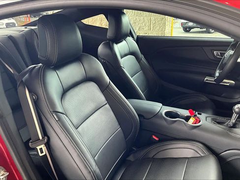 Certified 2024 Ford Mustang Premium image 7