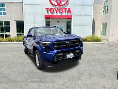 Used 2025 Toyota Tacoma SR5