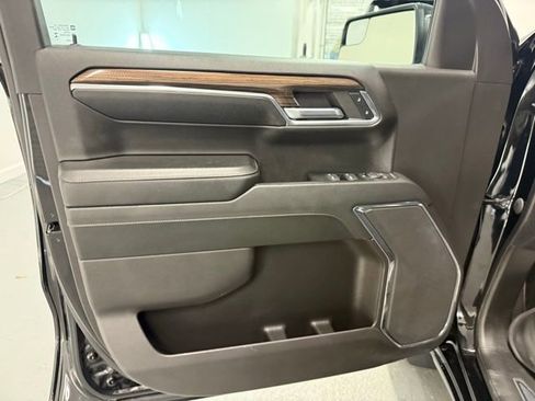 Used 2023 Chevrolet Silverado 1500 RST w/ Z71 Off-Road Package image 13