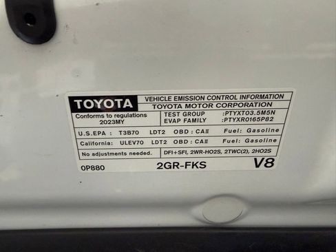 Used 2023 Toyota Tacoma TRD Off-Road image 33