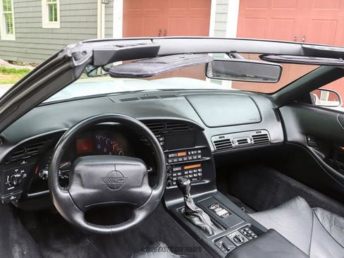 Used 1996 Chevrolet Corvette Convertible RWD image 36