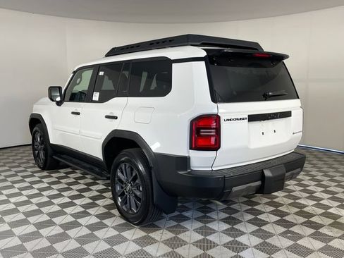 New 2027 Toyota Land Cruiser w/ Premium Package AWD/4WD image 11