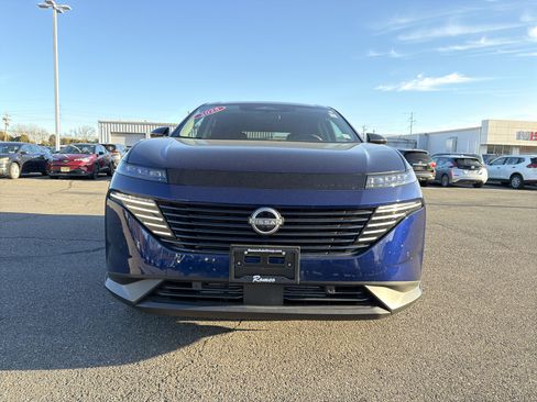 Certified 2025 Nissan Murano SV w/ Cargo Package image 2