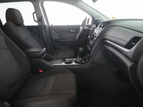Used 2016 Chevrolet Traverse LT w/ Style and Technology Package image 28