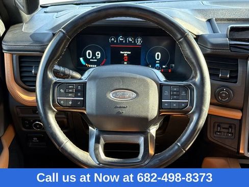 Used 2023 Ford Expedition Platinum image 15
