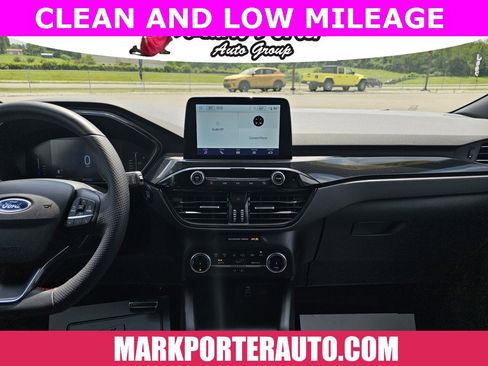 Used 2024 Ford Escape ST-Line image 33