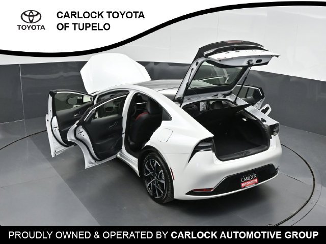 Used 2026 Toyota Prius Plug-In Hybrid FWD image 76