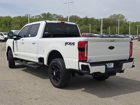 Used 2025 Ford F250 Lariat w/ Black Appearance Package AWD/4WD image 14