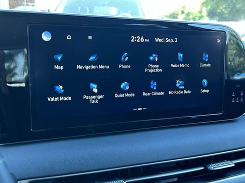 Used 2023 Hyundai Palisade SEL w/ Cargo Package image 18