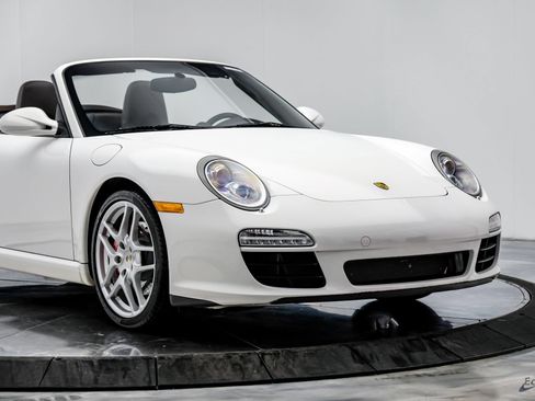 Used 2011 Porsche 911 Carrera S RWD image 33
