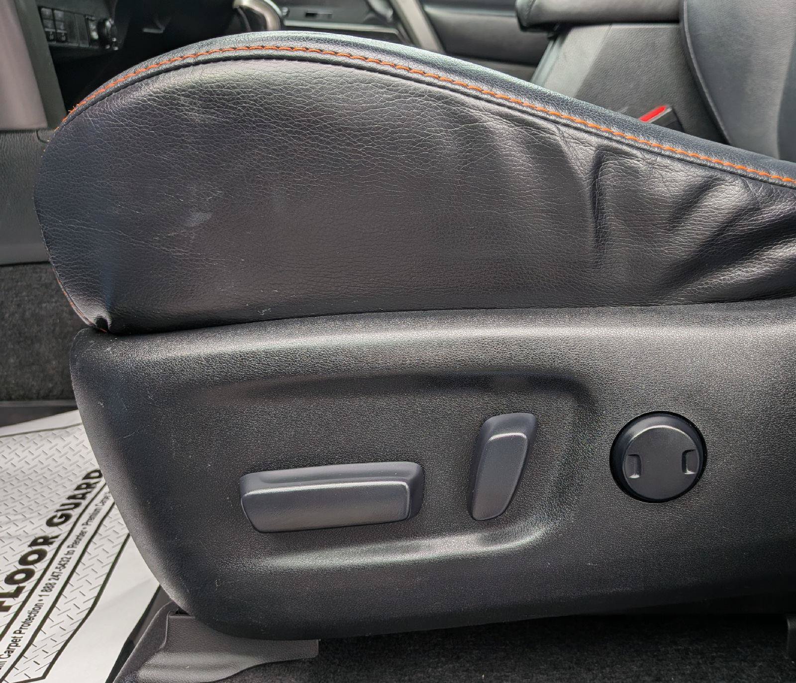 Used 2016 Toyota RAV4 SE AWD/4WD image 16