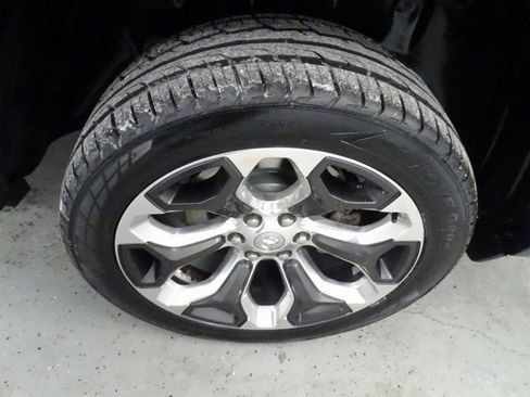 Used 2022 RAM 1500 Limited image 28